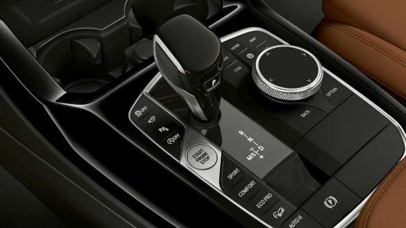 BMW X3 M40i M40d G01 LCI Facelift 2021 8-Gang Steptronic Sport Getriebe Gangwahlschalter Inneraum