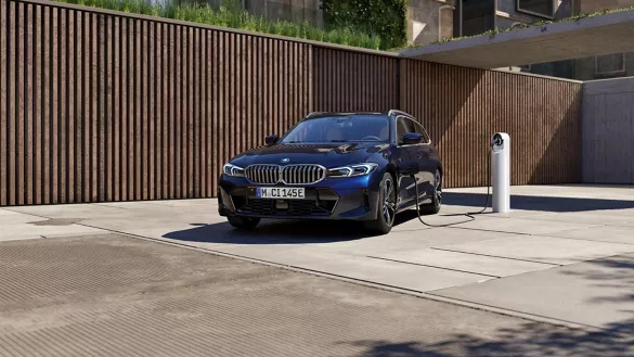 BMW 3er TOURING PLUG-IN-HYBRID